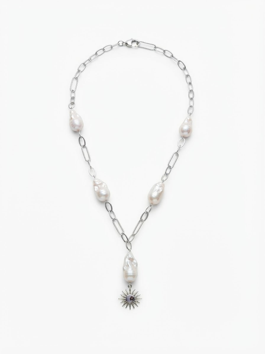 Collar de perlas barrocas naturales con colgante sol en plata 925