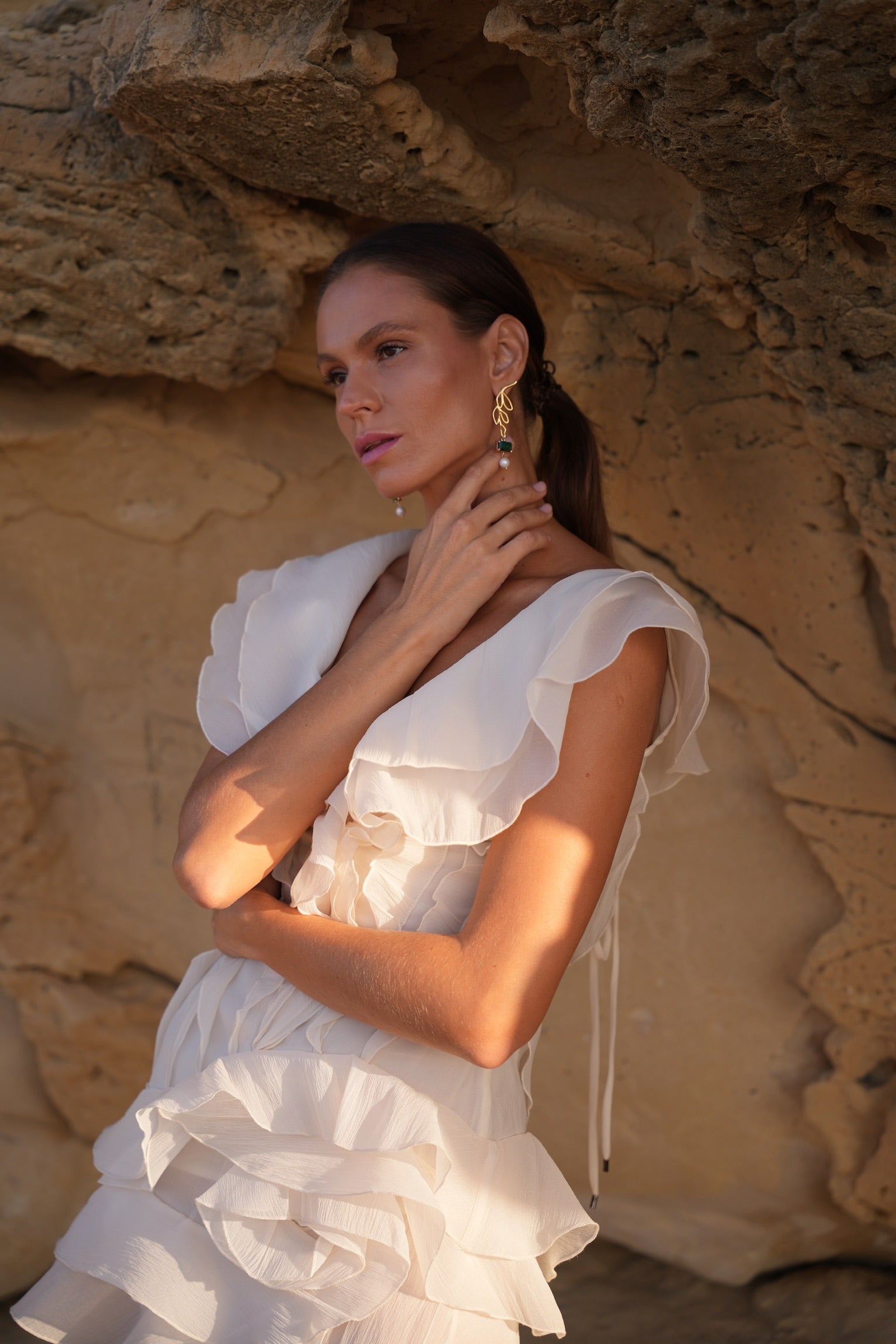 Jardín Secreto    Pequeños destellos de naturaleza que florecen contigo. Jardín Secreto    Tiny whispers of nature that bloom with you.