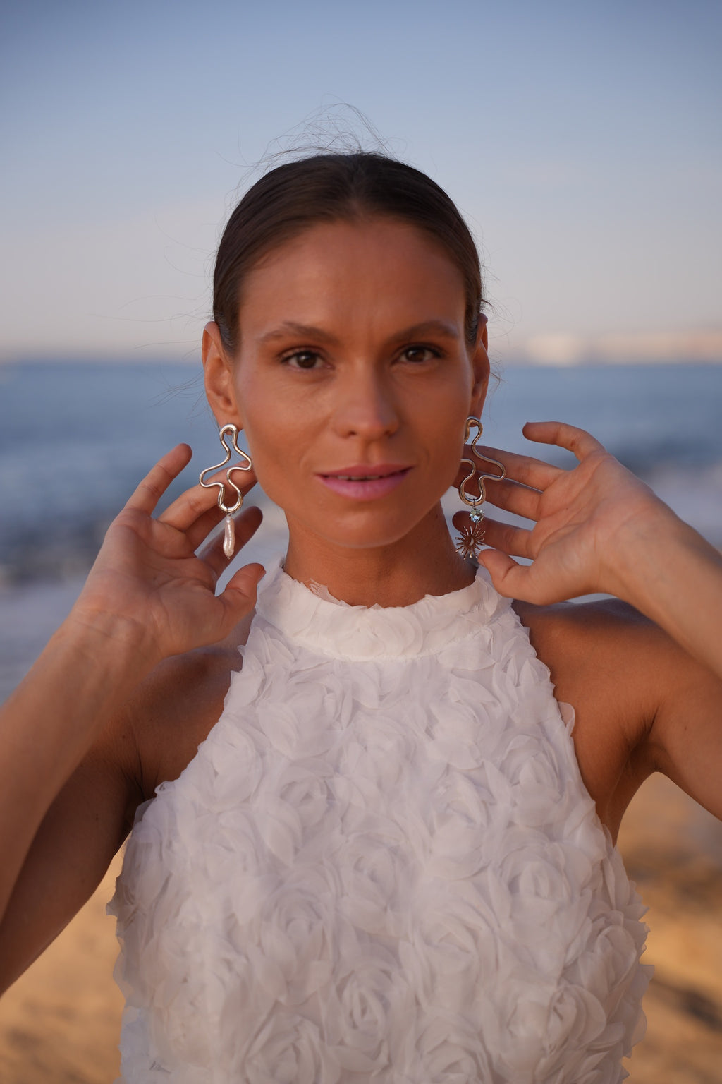 Aurora Asimétrica. El amanecer en forma de joya. Aurora Asimétrica. The dawn captured in a jewel.