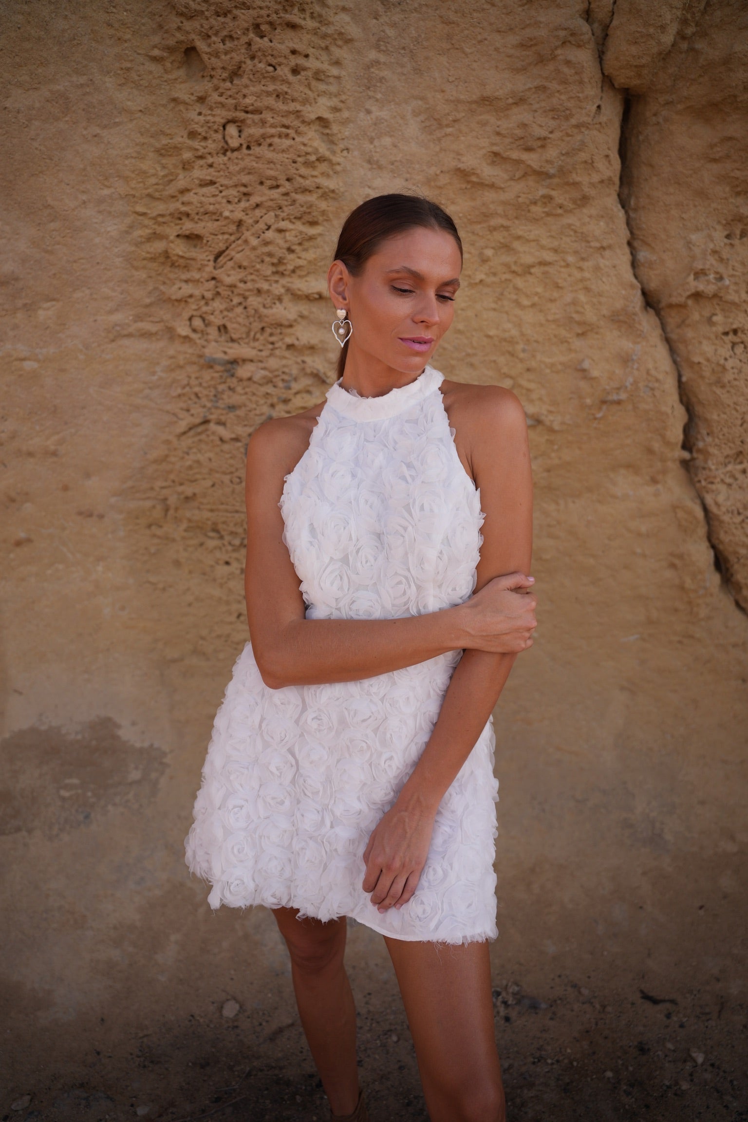 LUZ DEL CORAZÓN La luz más pura nace dentro. LUZ DEL CORAZÓN The truest light shines from within.