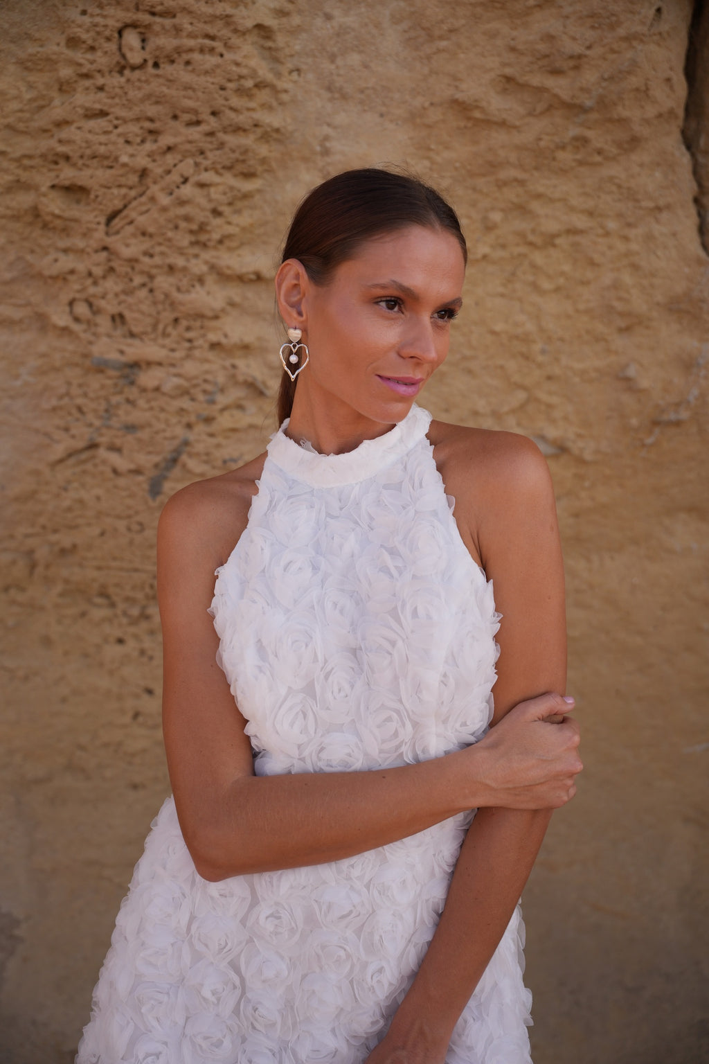 LUZ DEL CORAZÓN La luz más pura nace dentro. LUZ DEL CORAZÓN The truest light shines from within.