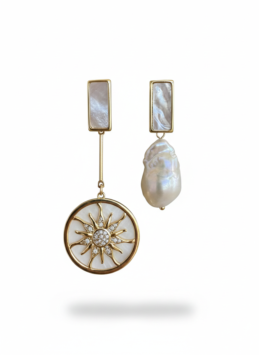 Luz Dorada Un destello de sol convertido en joya. Luz Dorada A golden ray turned into jewelry.