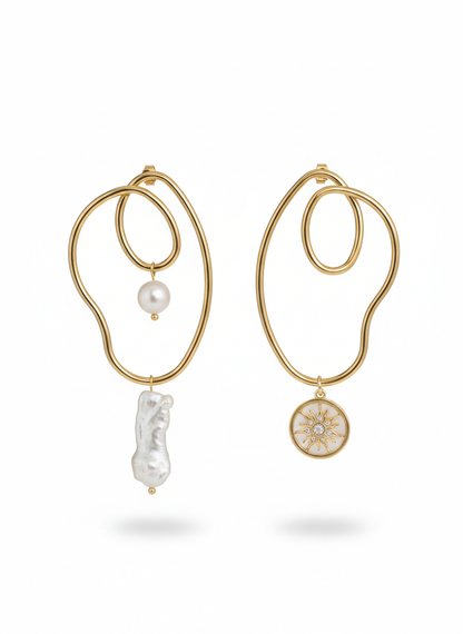 Cielo Dorado

Кусочек золотого неба, которое вы можете носить с собой.
Cielo Dorado

A little piece of golden sky you can wear.